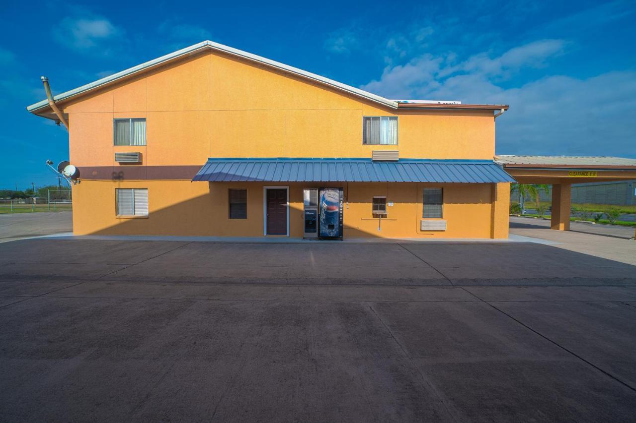 Texas Inn San Benito Near Harlingen Exterior foto