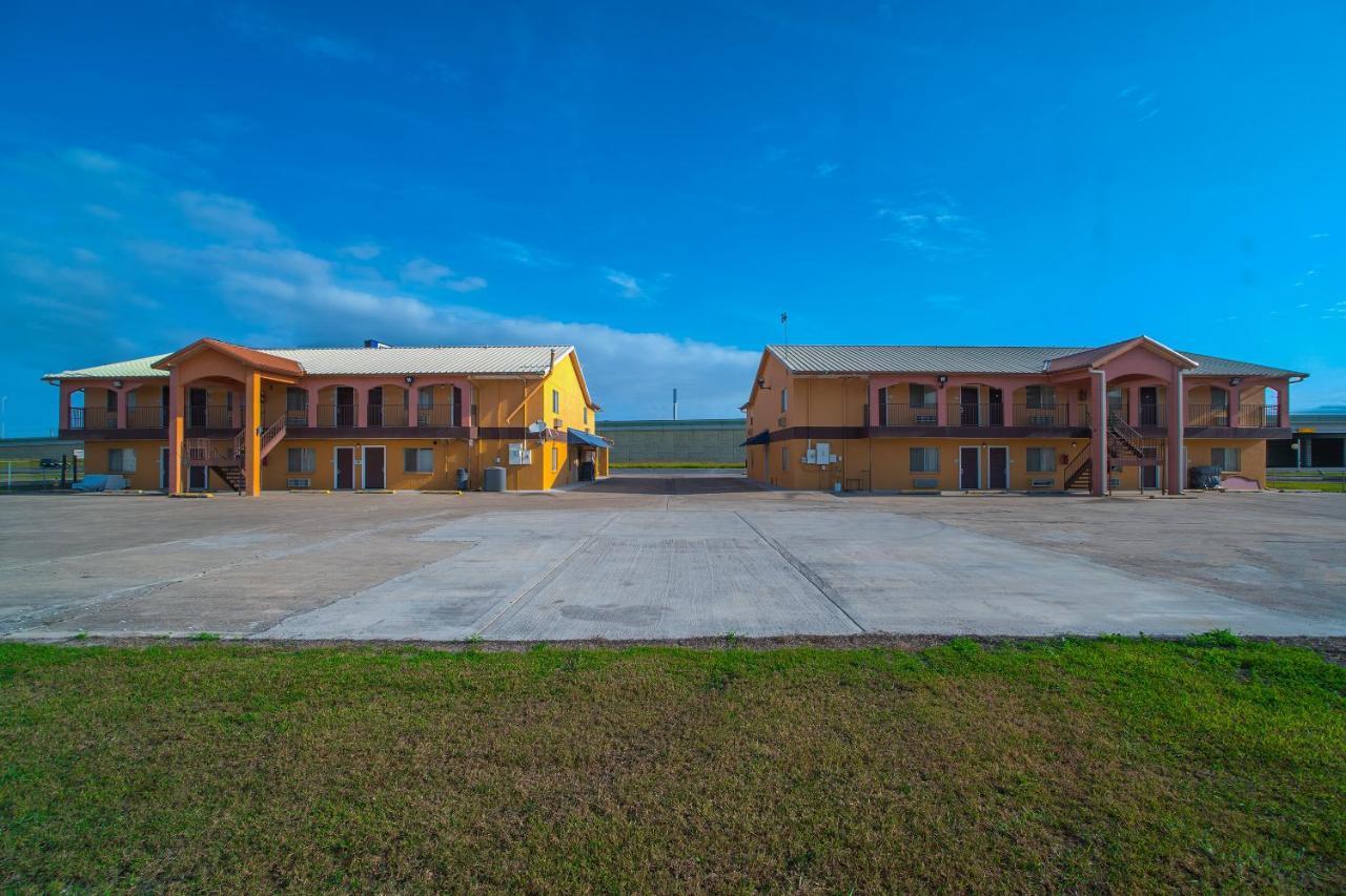 Texas Inn San Benito Near Harlingen Exterior foto