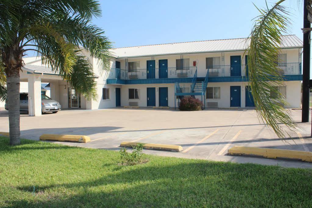 Texas Inn San Benito Near Harlingen Exterior foto